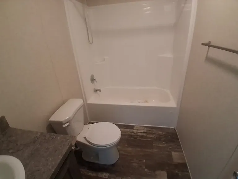 H3 Trailerville Ct — Photo 8