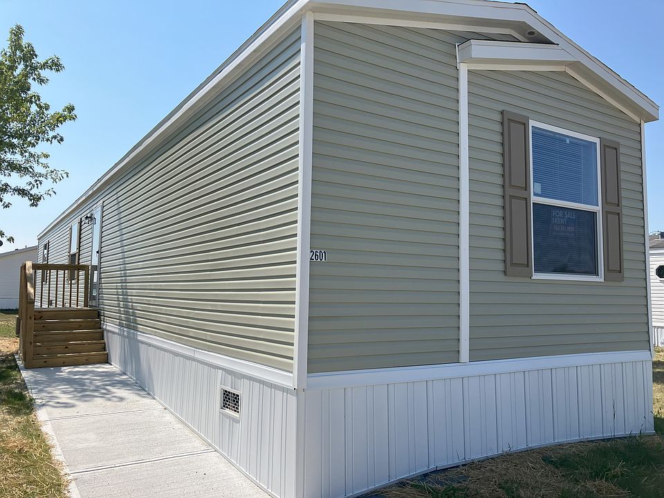 1st image of 2601 E Summerview Dr