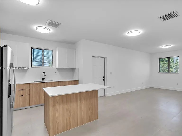 6500 NW 21st Ave #6502 — Photo 5