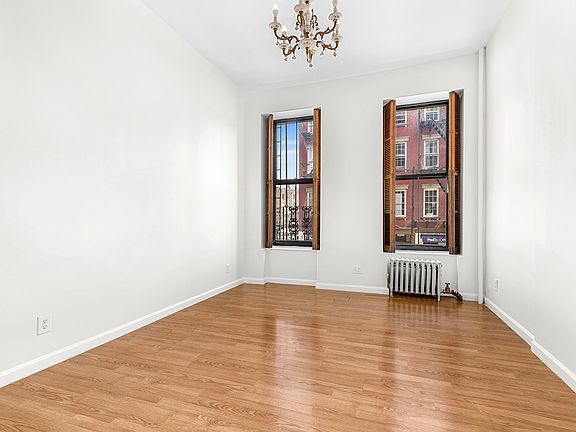 5th image of 184 W 10th St APT 2B