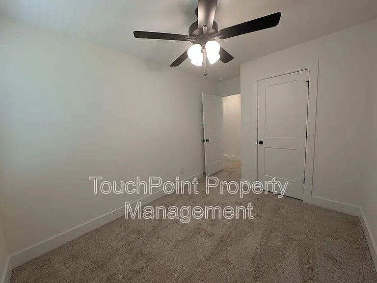 1413 Arden Ave — Photo 20