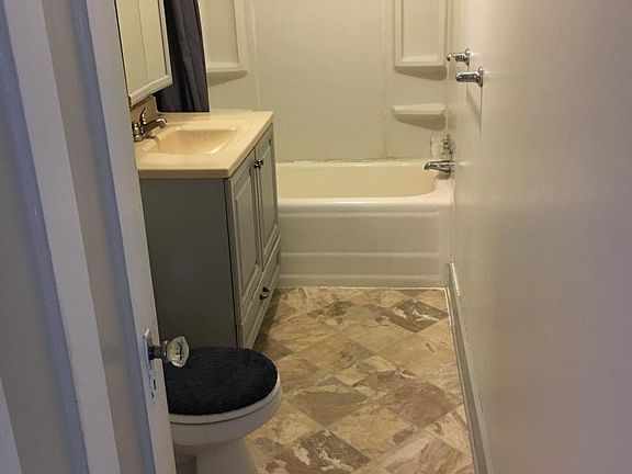 Upstairs bathroom