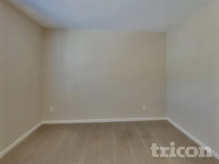 4600 Montelena Dr — Photo 10