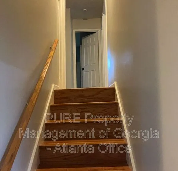 3227 Stonewall Dr NW — Photo 17