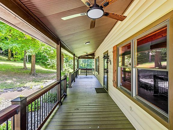 2nd image of 1767 Smiths Grove Rd