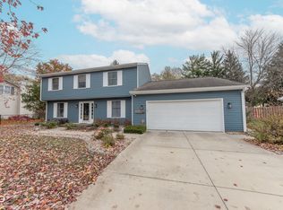 3635 River Rd, Columbus, IN 47203