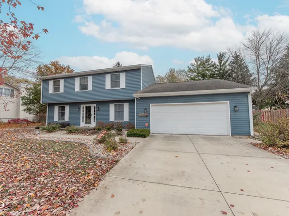 3635 River Rd, Columbus, IN 47203