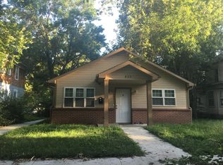 825 Osage St #A, Manhattan, KS 66502