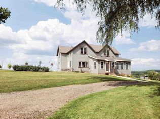 N1728 Wells Rd, Wonewoc, WI 53968