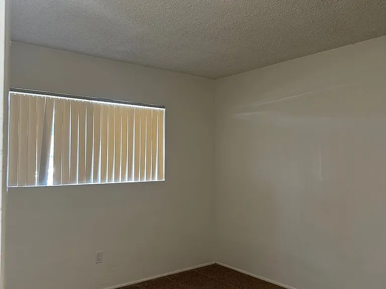 1557 W Ball Rd #1563 — Photo 5