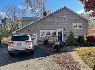 43 Summit Ave #A, Chatham, NJ 07928