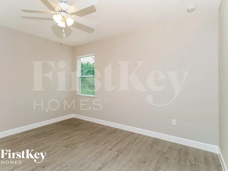 2950 Tolman Ave SE — Photo 6
