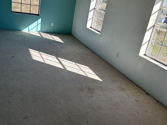 5th image of 900 Cedar Grove Rd
