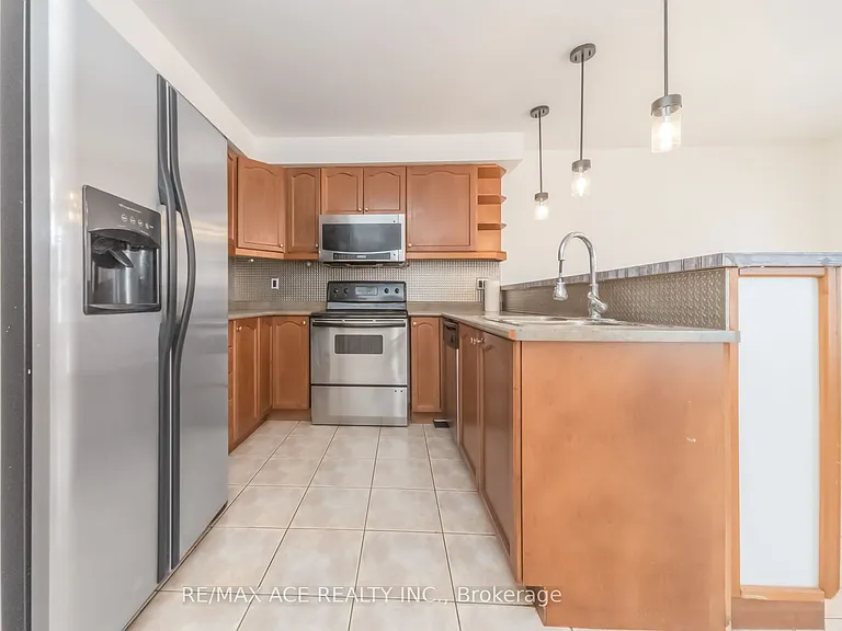 86 Treasure Dr #MAIN — Photo 16