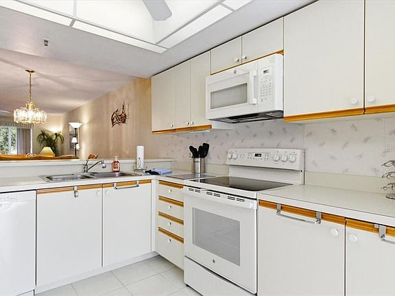 4th image of 6713 Stone River Rd APT 103