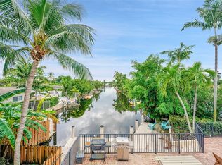410 SW 15th St APT 202, Pompano Beach, FL 33060