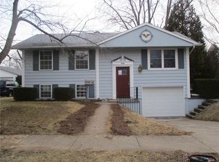 1416 Woodside Dr, Crawfordsville, IN