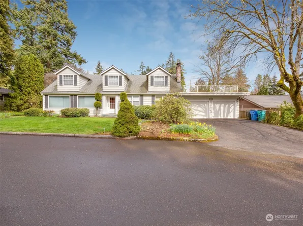 709 Mt Shasta Drive, Vancouver, WA 98664