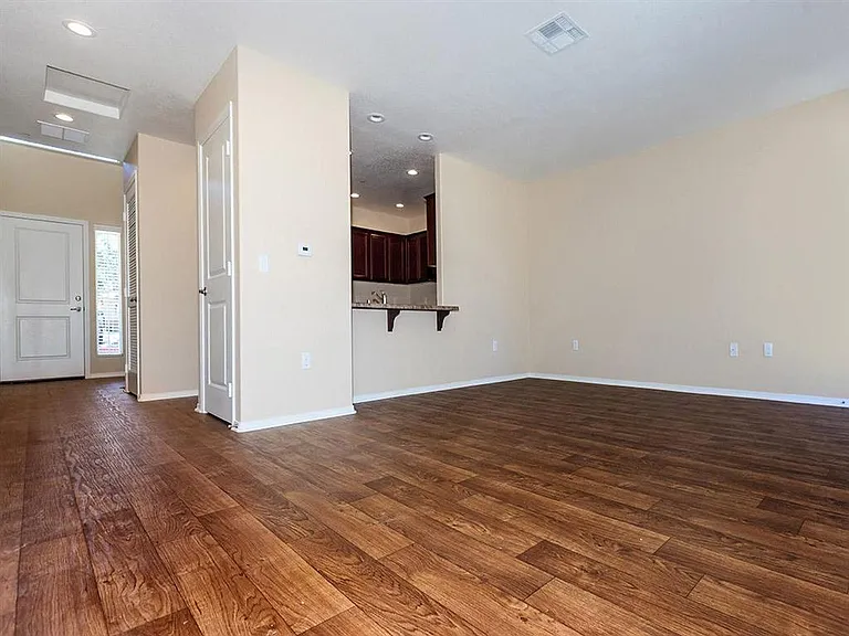 Heritage II Luxury Senior Apts — Photo 38