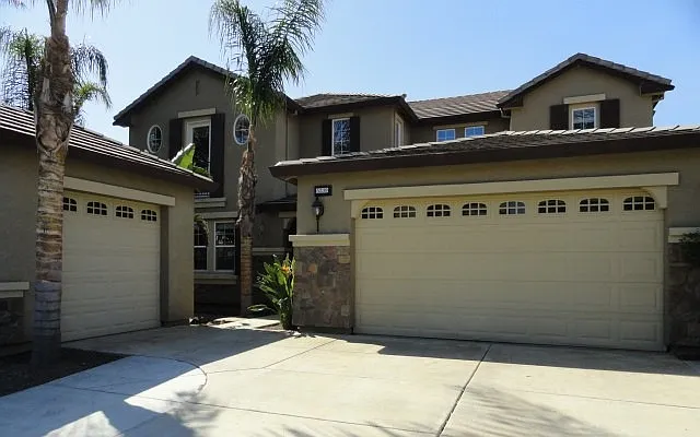 5239 Fern Ridge Cir photo 1