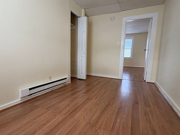 3rd image of 24-30 Linden St #2