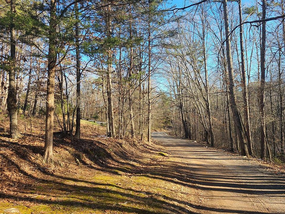 1st image of Woodline Dr