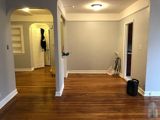 Rented by Skyline Group Real Estate | media 12