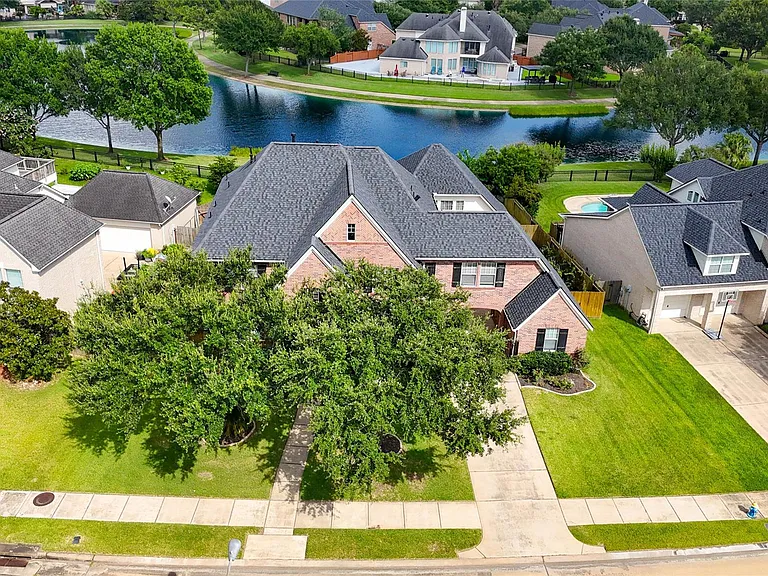3819 Rivermoss Ln — Photo 47