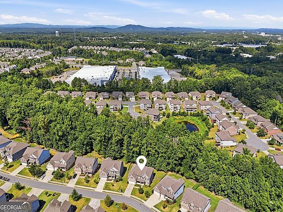3rd image of 3055 Annapolis Way