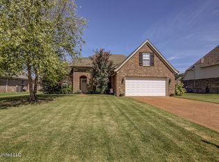 3074 Bramble Crest Dr, Southaven, MS 38672