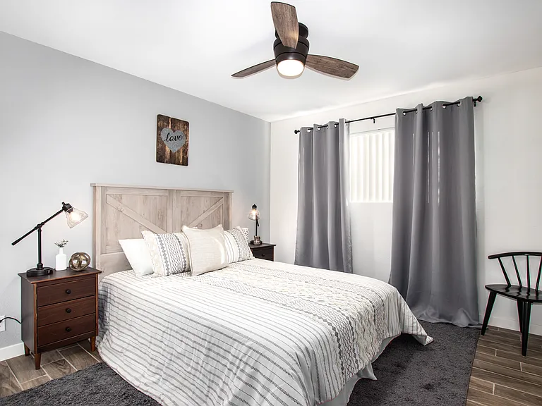 7308 E Pierce St — Photo 12