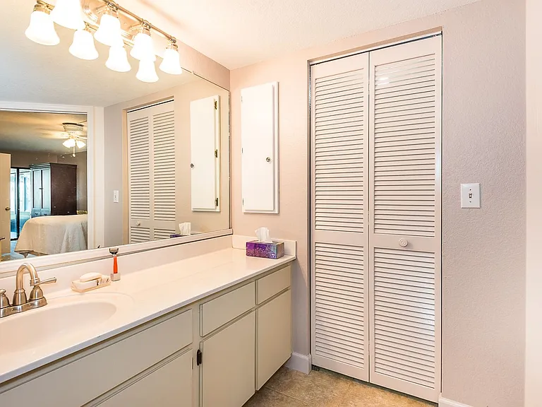 2601 W Marion Ave #47A — Photo 26