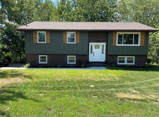 1659 Kecksburg Rd, Mt Pleasant, PA 15666