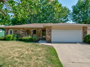 1126 E Cambridge St, Springfield, MO 65807