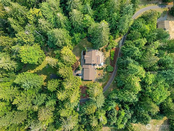 2nd image of 28828 SE 262nd Street