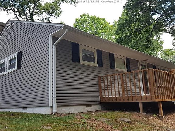 2nd image of 1518 Valley Dr