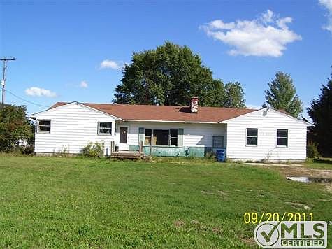 1st image of 1410 N Evergreen Dr