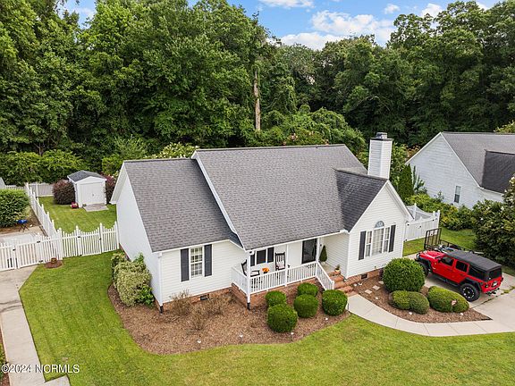 2nd image of 2553 Brook  Lane Lane