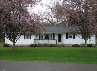 6465 Linda Dr, Lorain, OH 44053