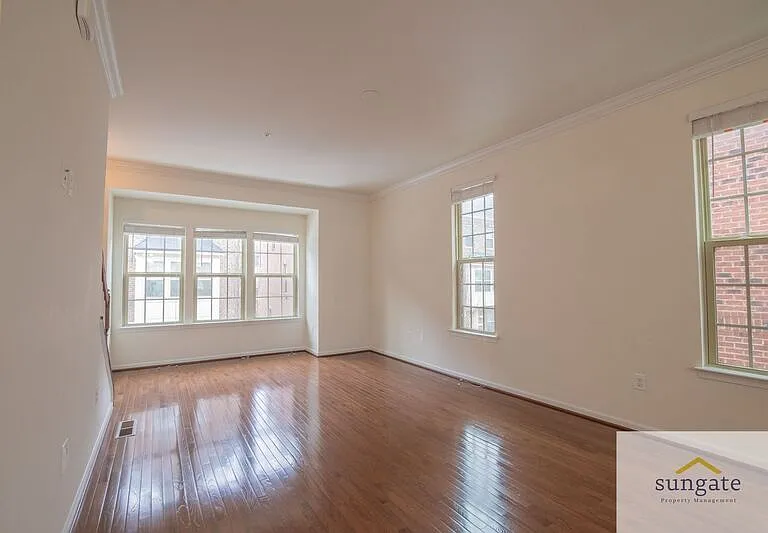 1724 Lantern Mews — Photo 10