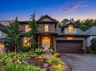 11 Oakmont Ave, Oro Medonte, ON L0L 2L0
