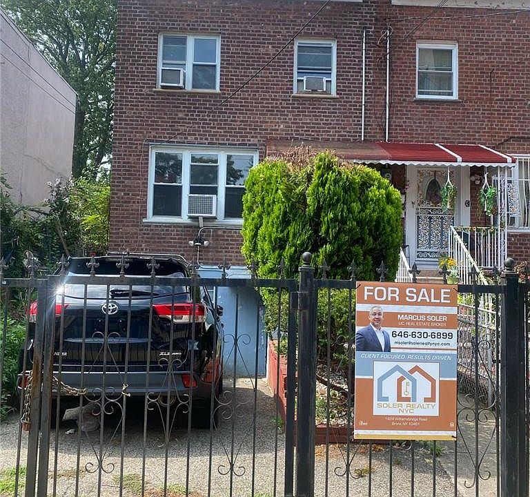 1st image of 938 E 228th Street