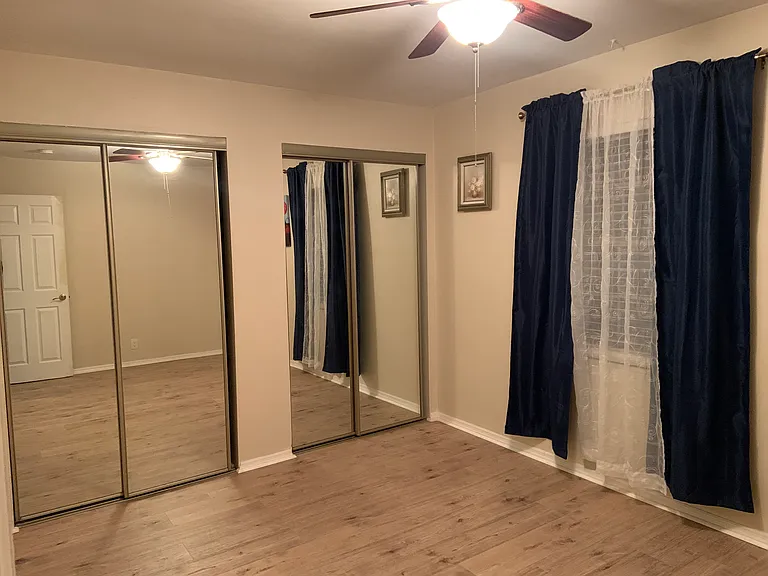 1041 N Clay Ave #C-20 — Photo 32