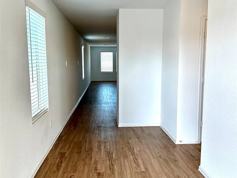 325 Birch Blossom Path — Photo 2