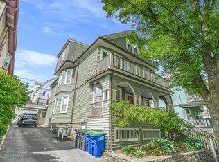 24 Ossipee Rd #24, Somerville, MA 02144