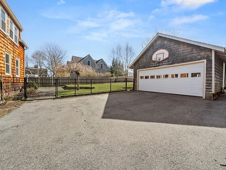 14 Morse Ct — Photo 5