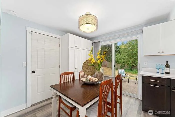 13621 SE 173rd Pl — Photo 4