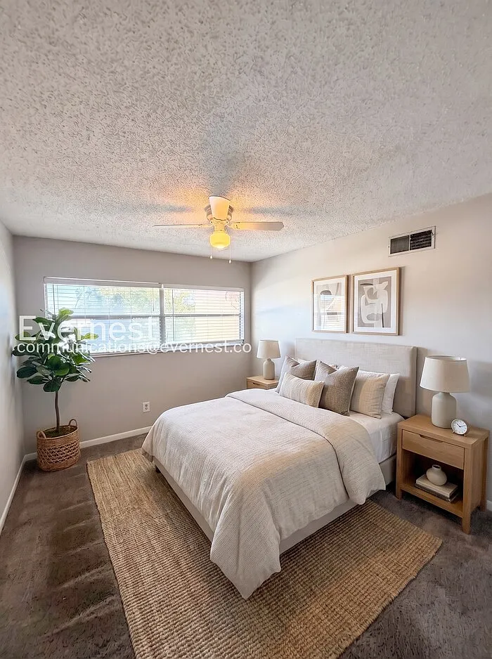 2 bed, 1.0 bath, 910 sqft, $1,345 — Photo 2