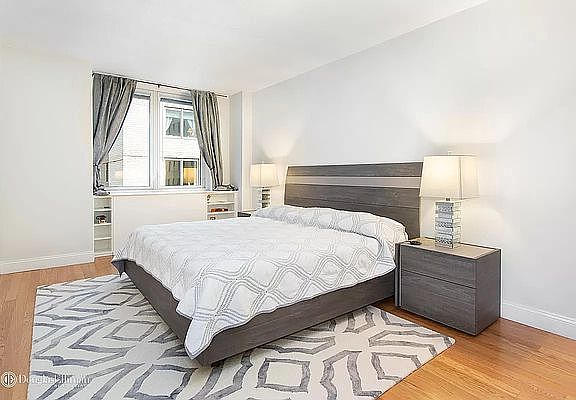 5th image of 212 E 47th St APT 7E