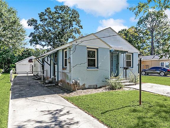 2nd image of 1114 Shirley Dr